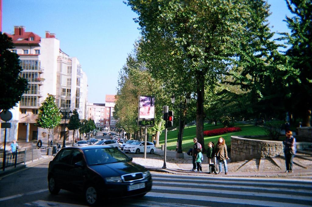 Apartamento Dominicos Oviedo Exterior photo